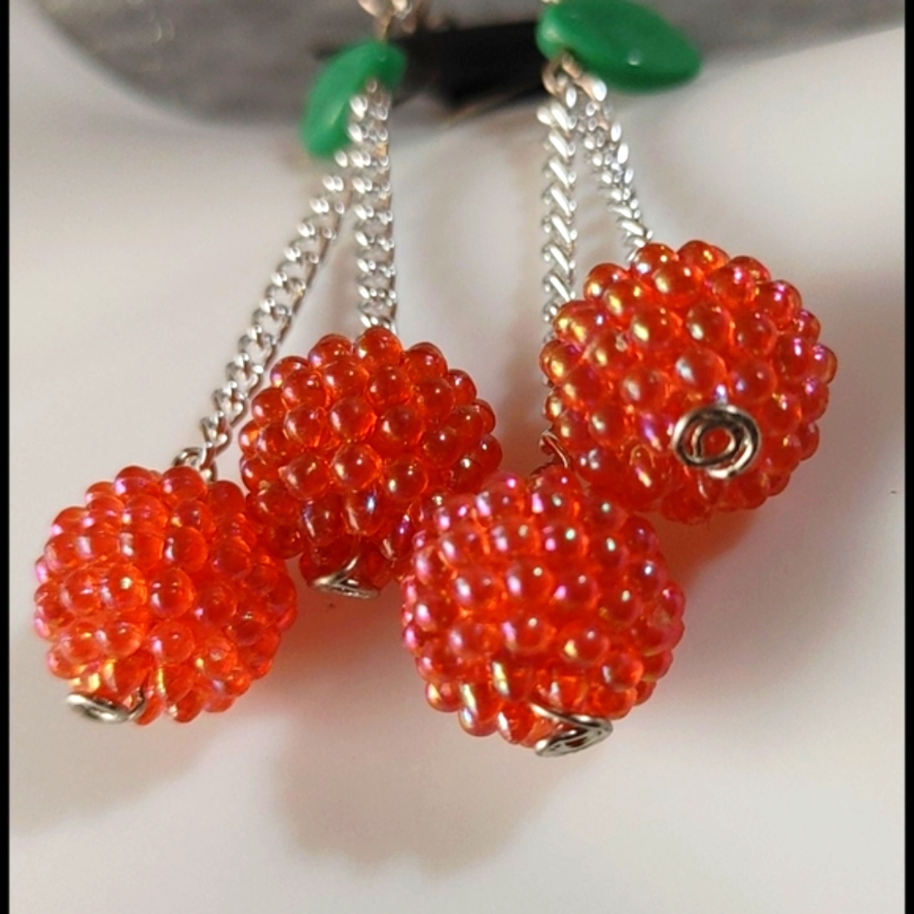 HipStarArt Hand crafted Cherry chain stem vintage bead repurposed earrings - Picture 2 of 3